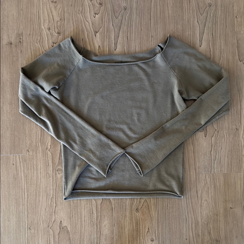 Brandy Melville Off-Shoulder Top Olive Green